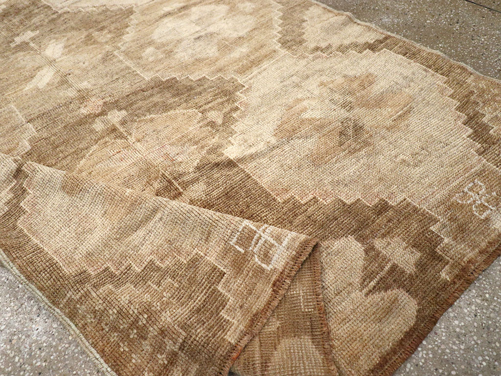 anatolian Rug - # 109322