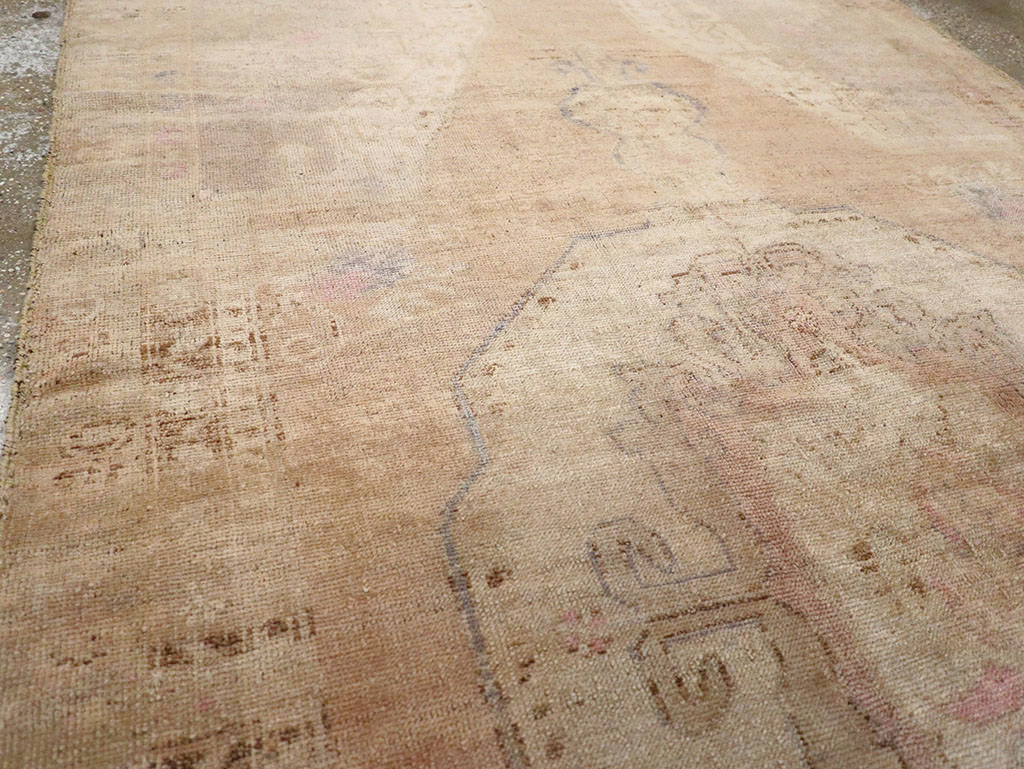 anatolian Rug - # 109326