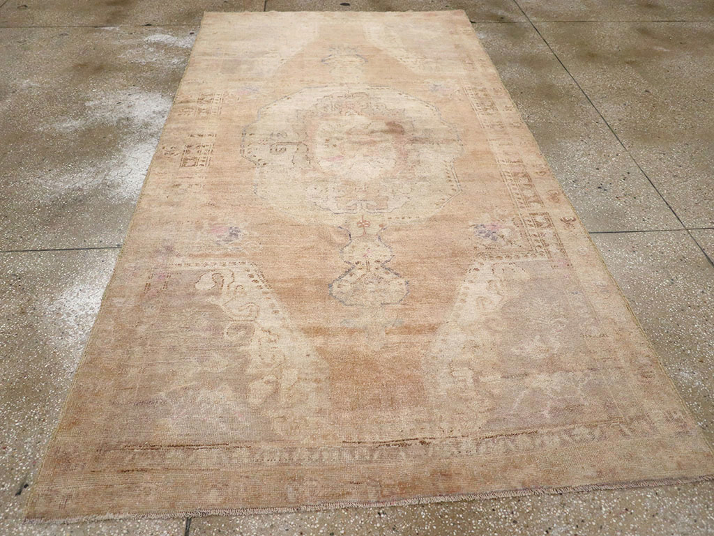 anatolian Rug - # 109326