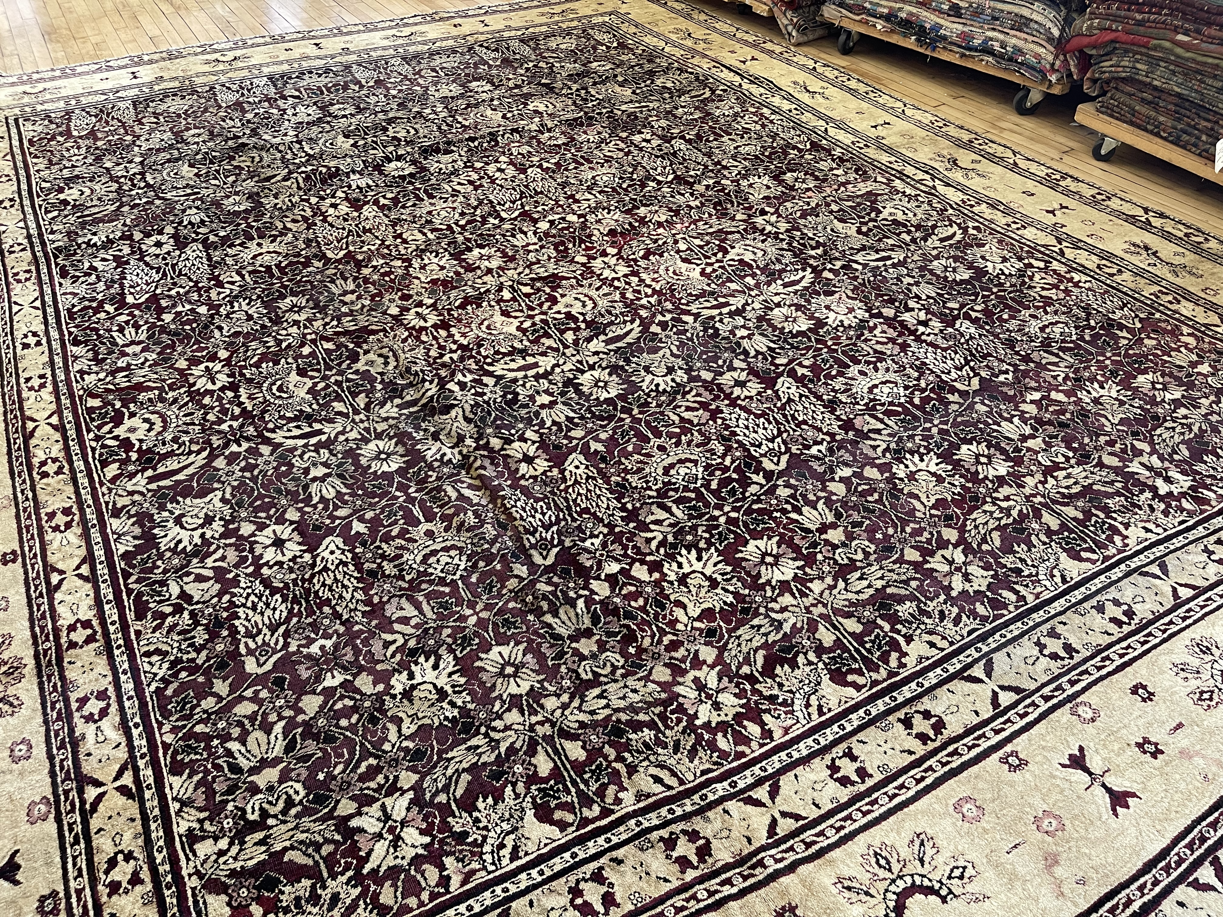 Antique agra Carpet - # 78322