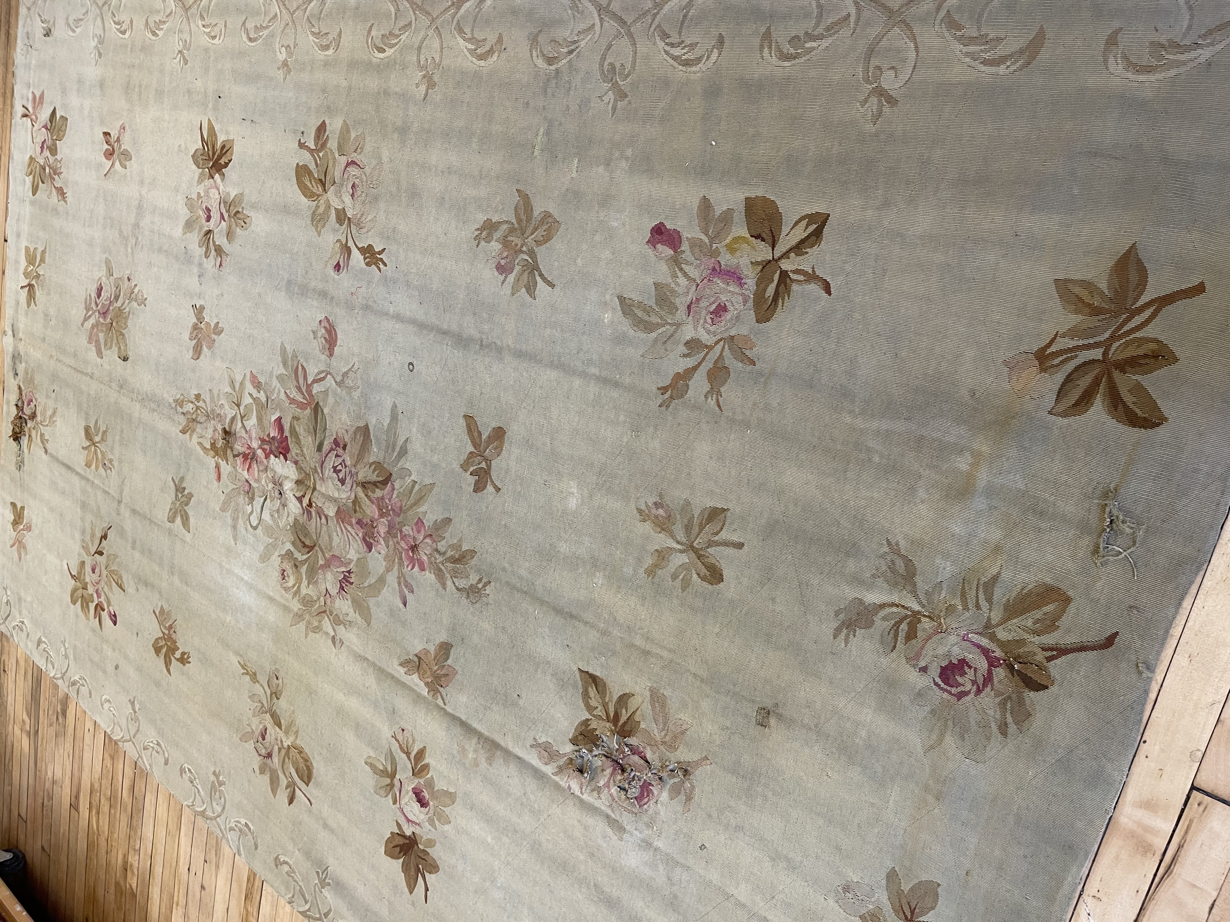 Antique aubusson - # 78338