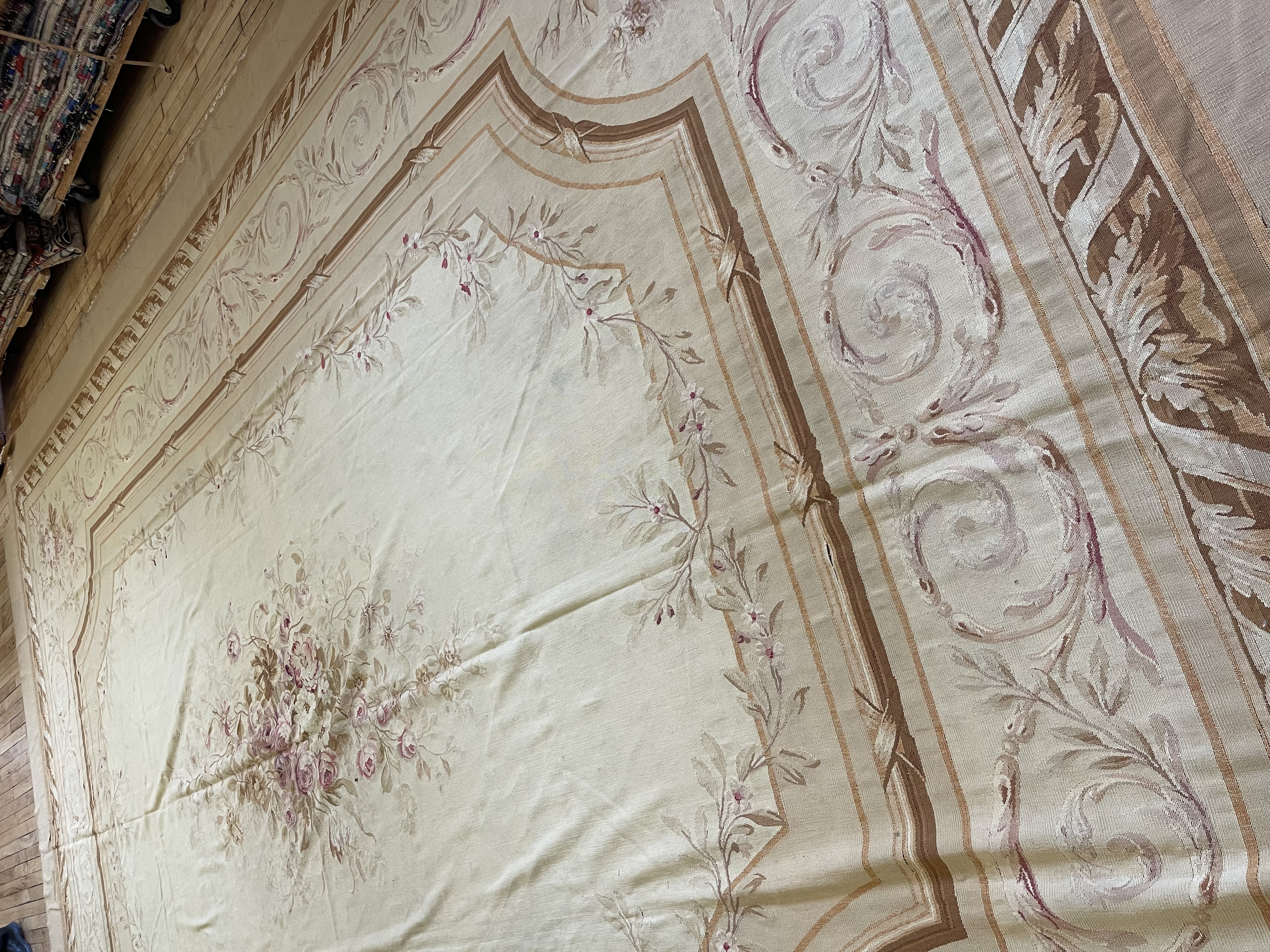 Antique aubusson Carpet - # 78359