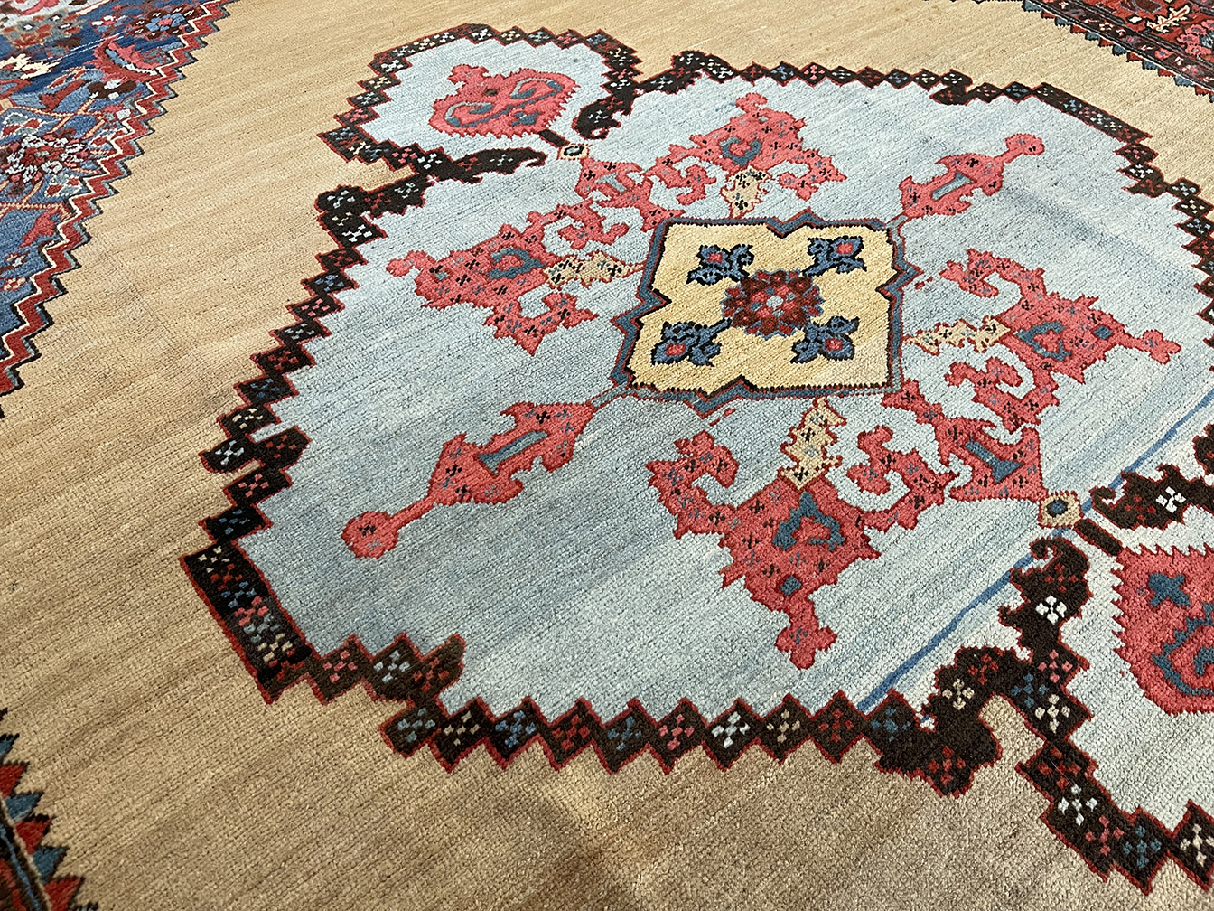 Antique bakshaish Rug - # 80151