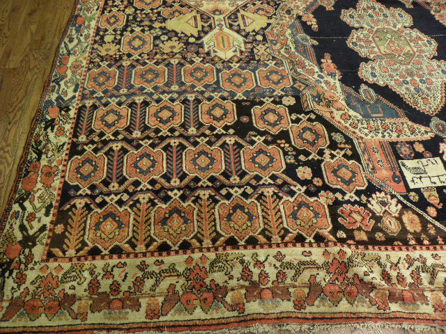 Antique baktiari Carpet - # 6438