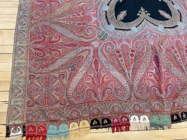 Antique paisley shawl - # 78809