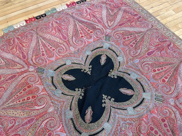 Antique paisley shawl - # 78809