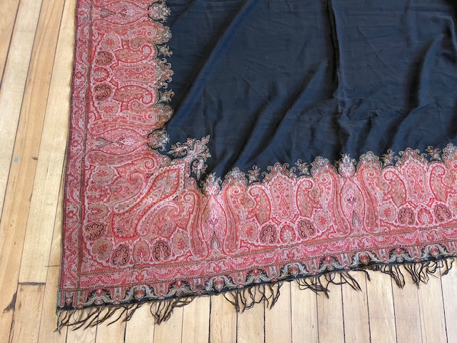 Antique paisley shawl - # 78812