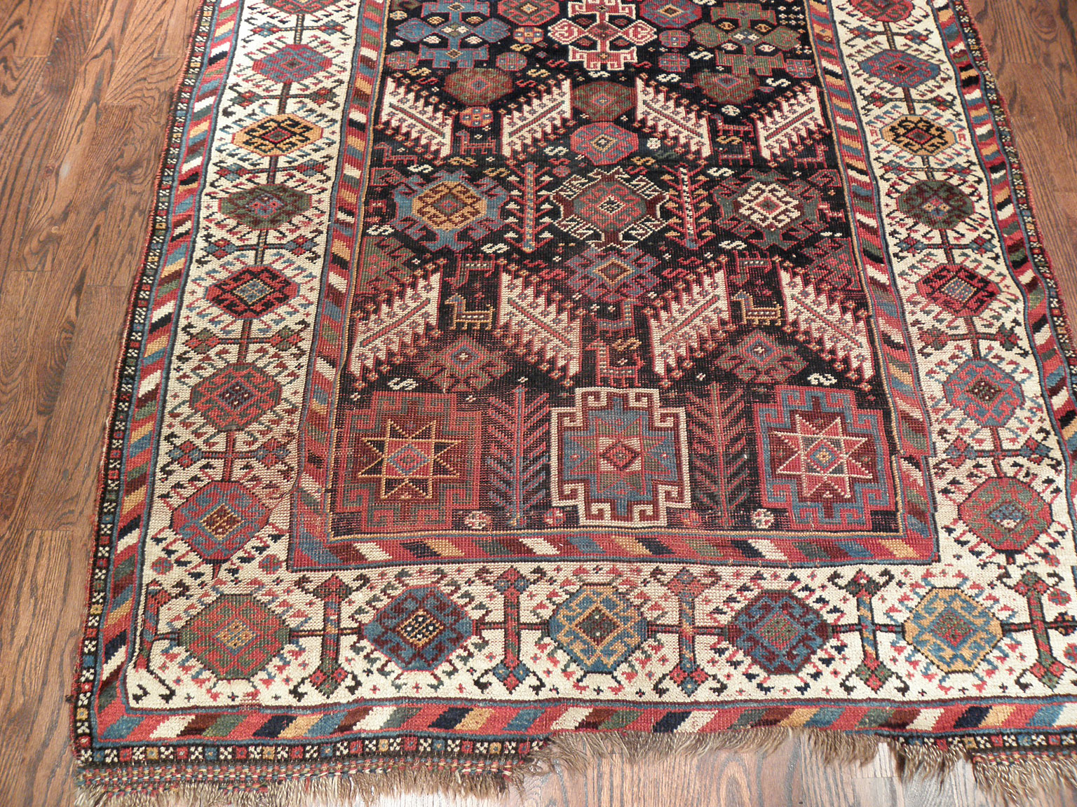 Antique qashqai Rug - # 7331
