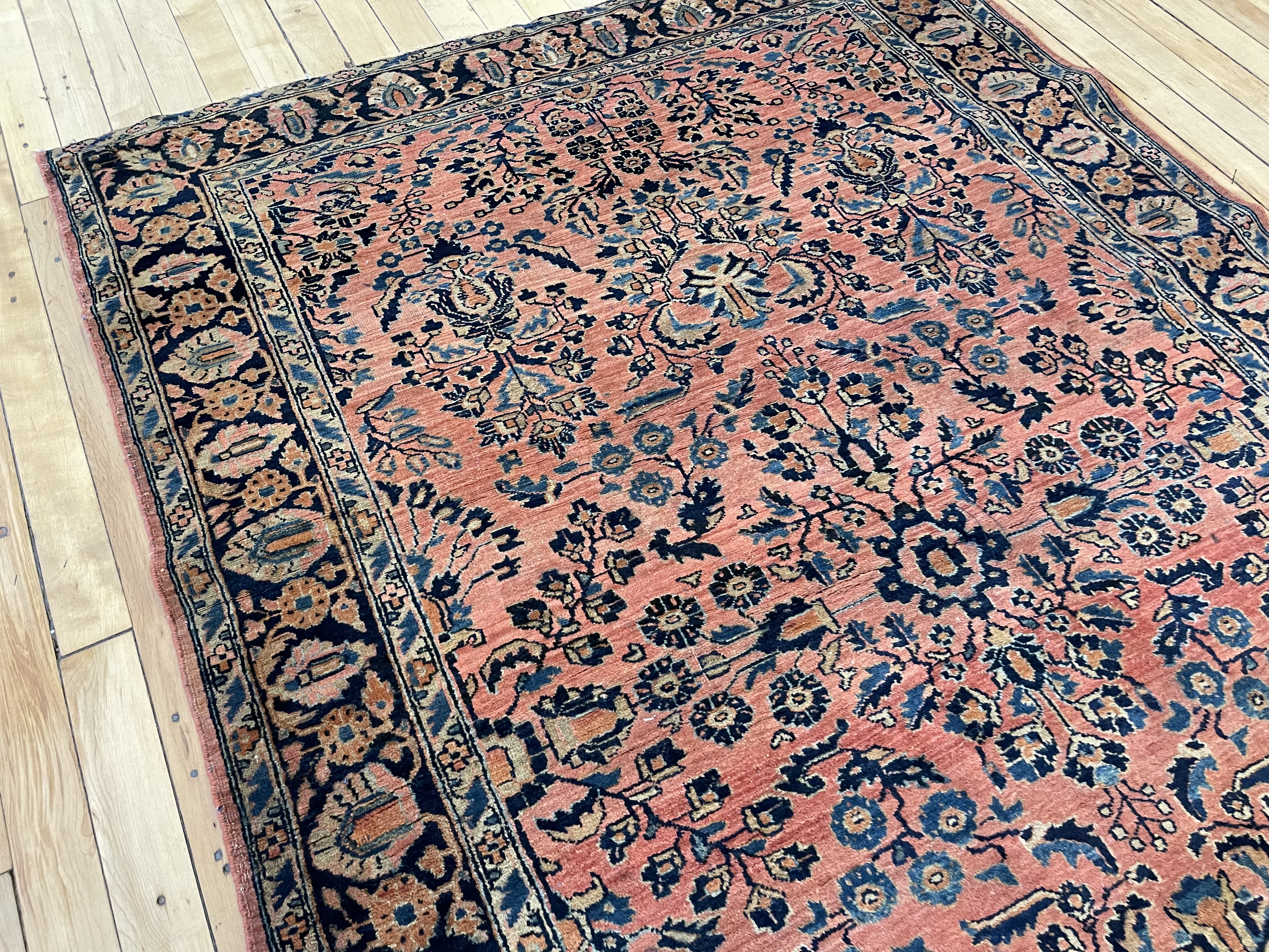 Antique sarouk Rug - # 78367