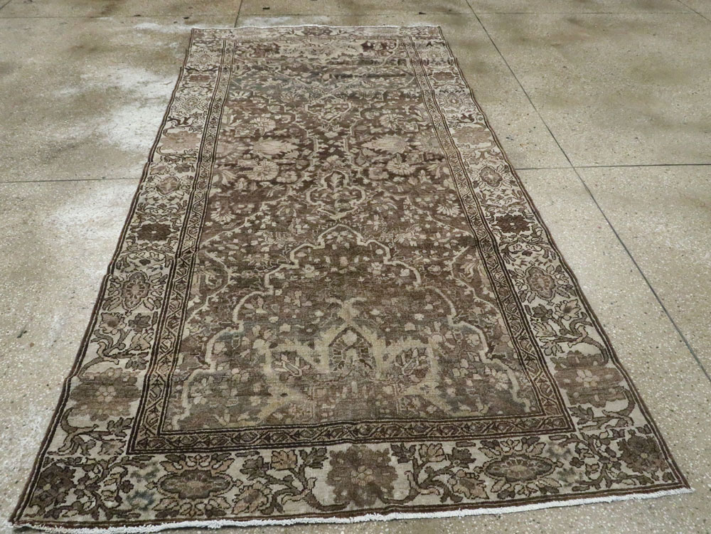 baktiari Rug - # 103250
