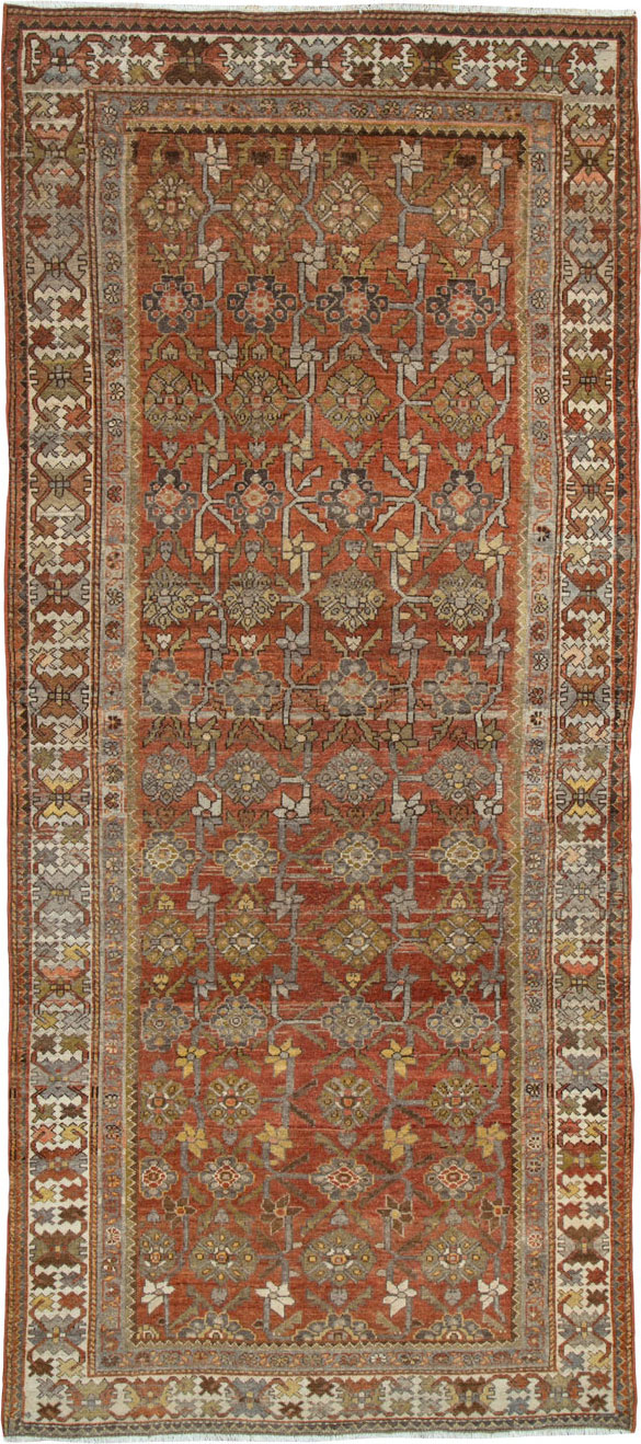 baktiari Rug - # 103947