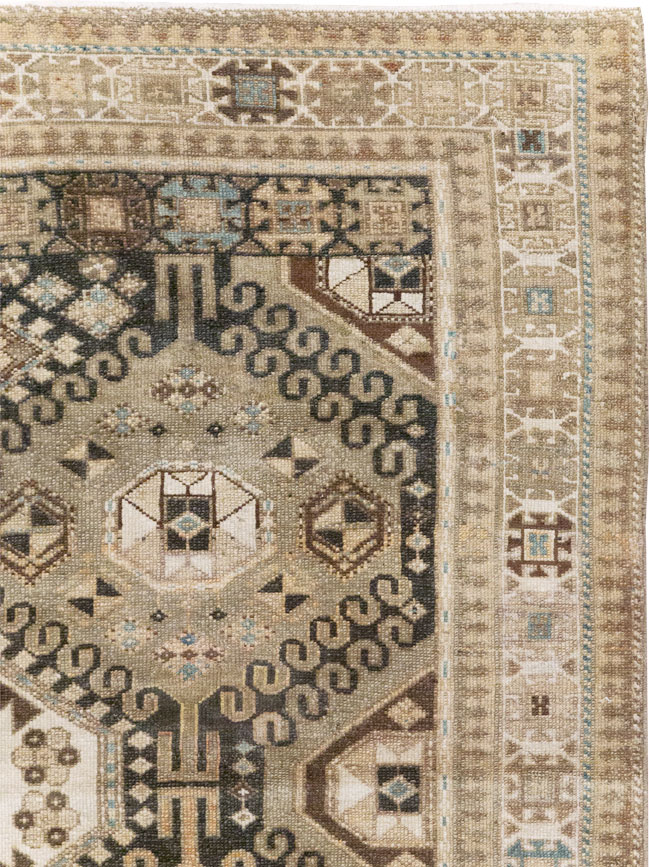 baktiari Rug - # 106897
