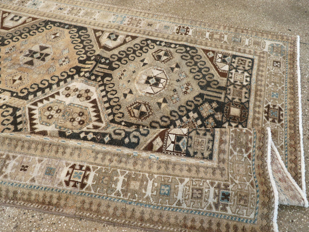 baktiari Rug - # 106897