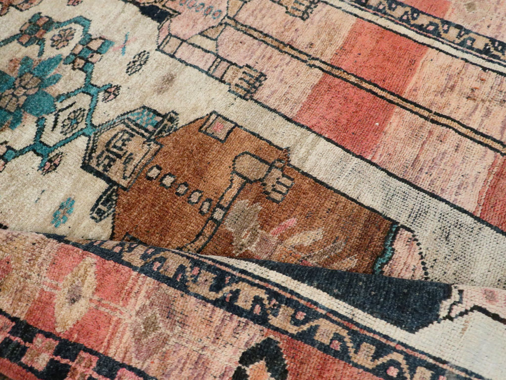 baktiari Rug - # 107423