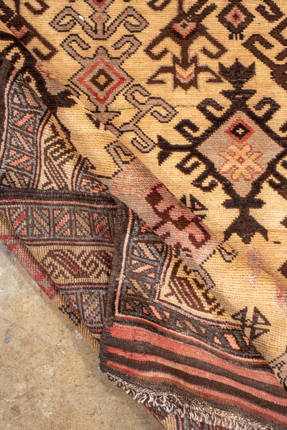 belouch Rug - # 126618