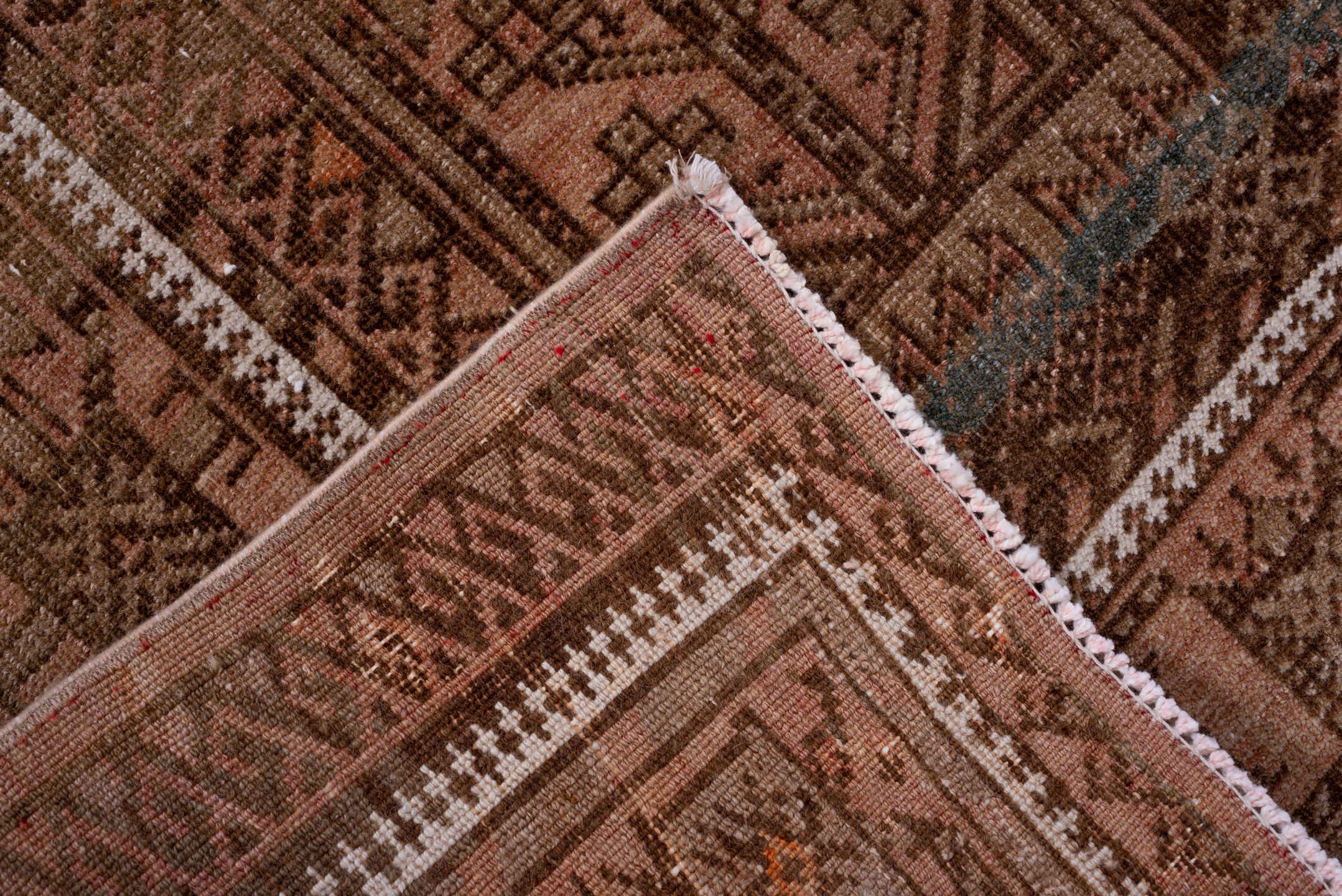 belouch Rug - # 126636