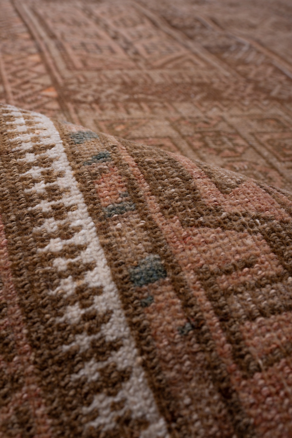 belouch Rug - # 126636