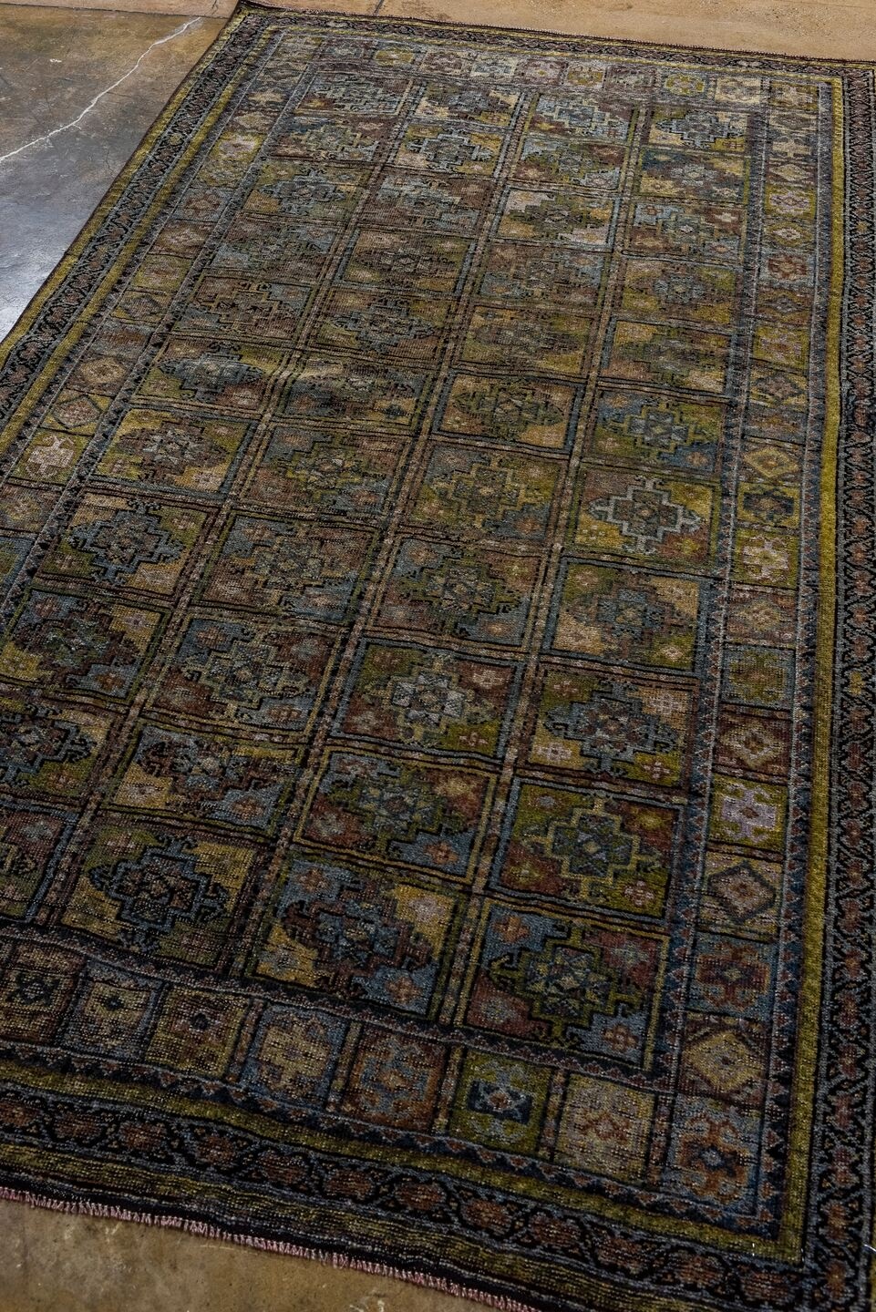 belouch Rug - # 127220