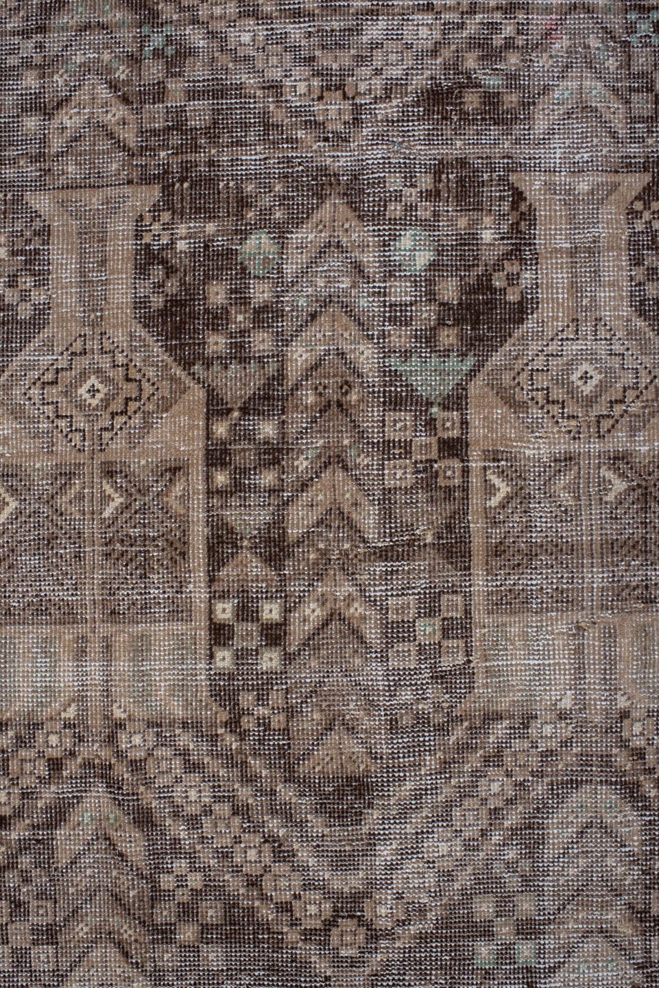 belouch Rug - # 127802
