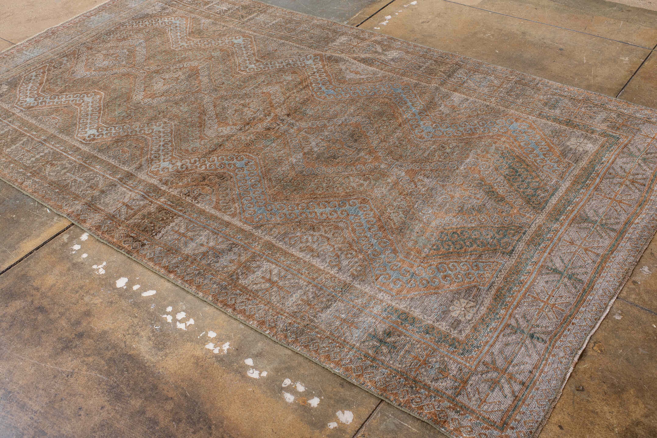 belouch Rug - # 128053