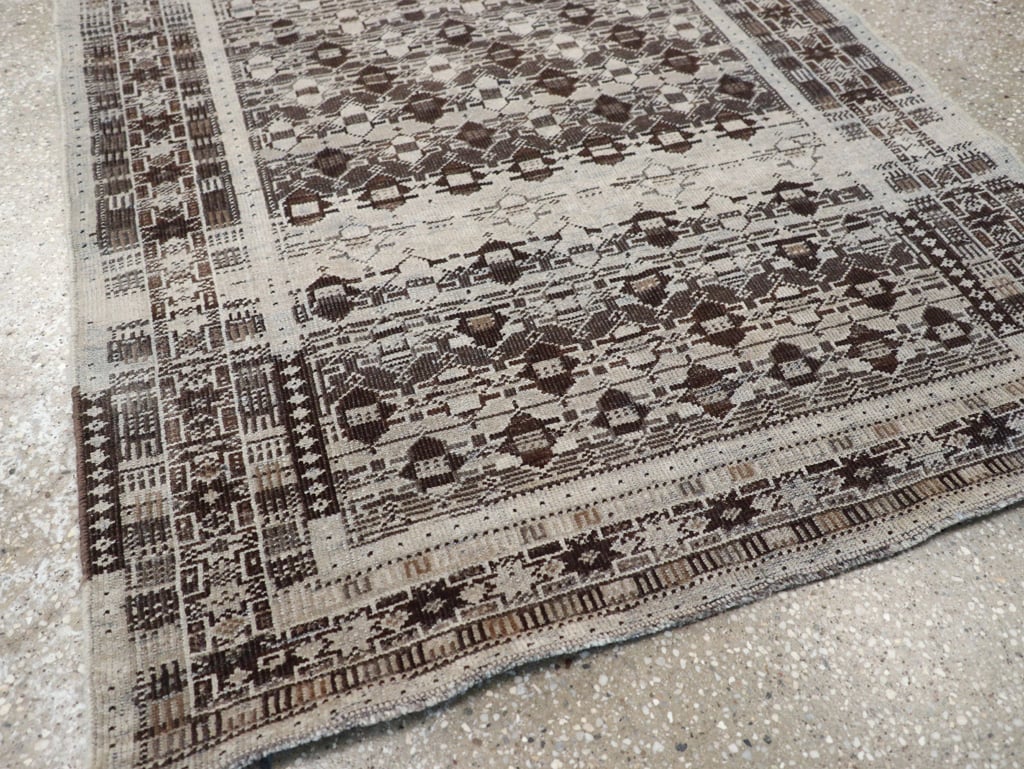 beluch Rug - # 103362