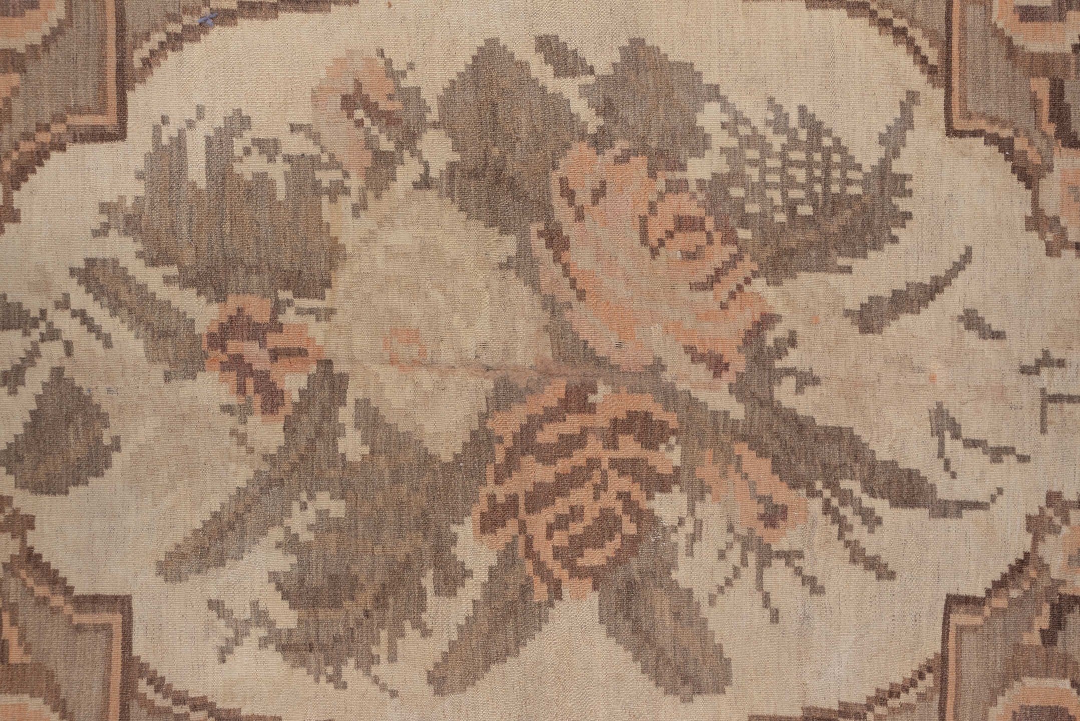 besserabian Rug - # 127258
