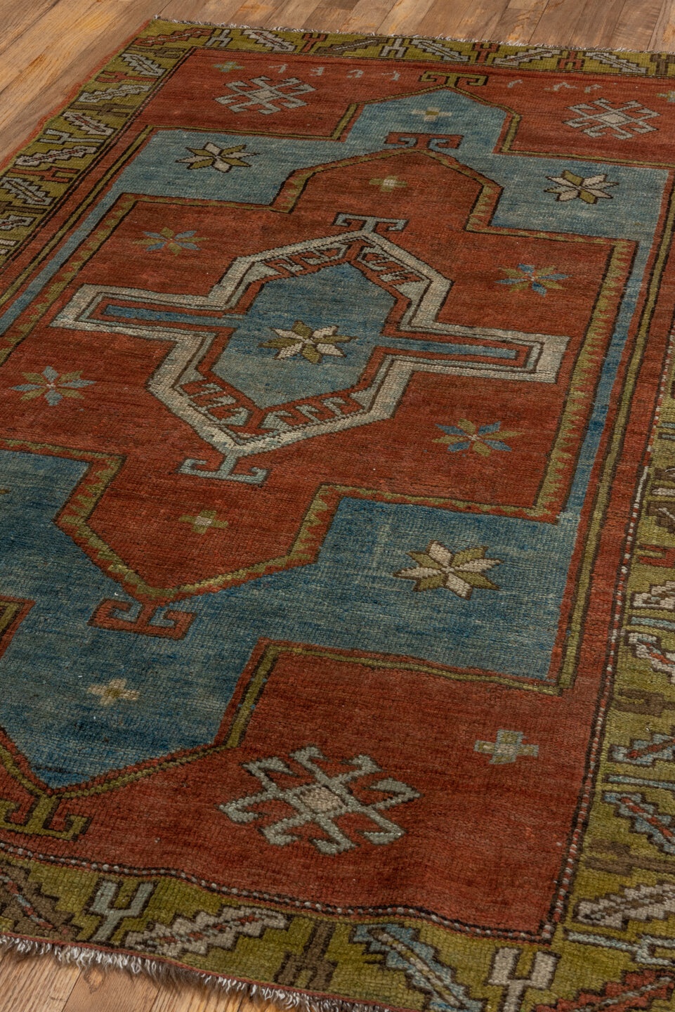 caucasian Rug - # 125989