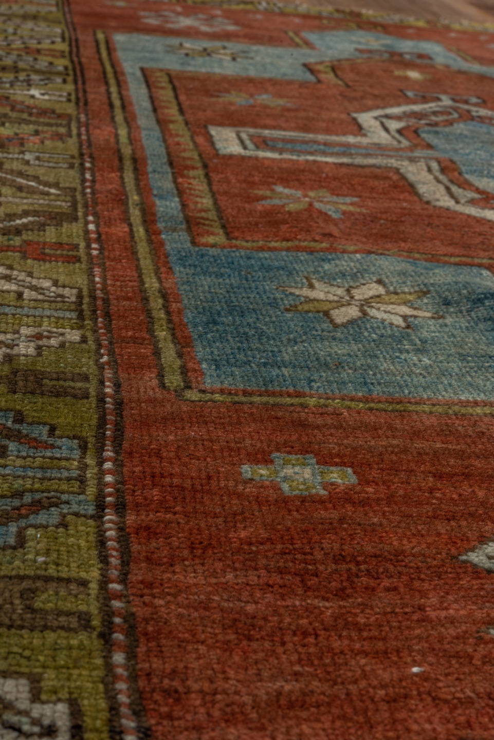 caucasian Rug - # 125989