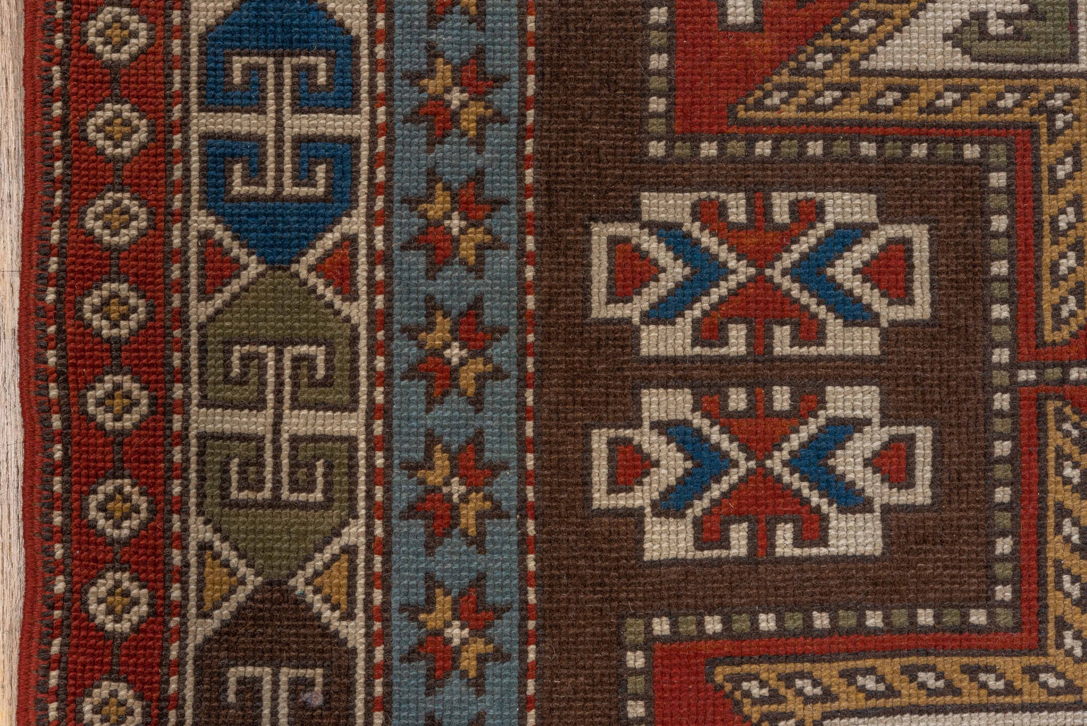 caucasian Rug - # 126607