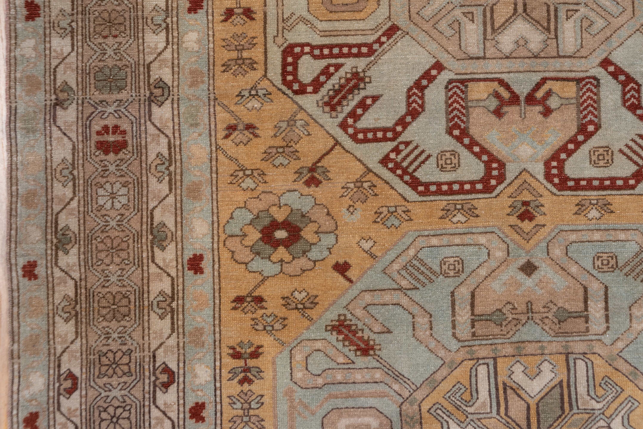 caucasian Rug - # 127152