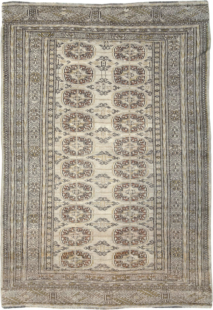 central Rug - # 104291