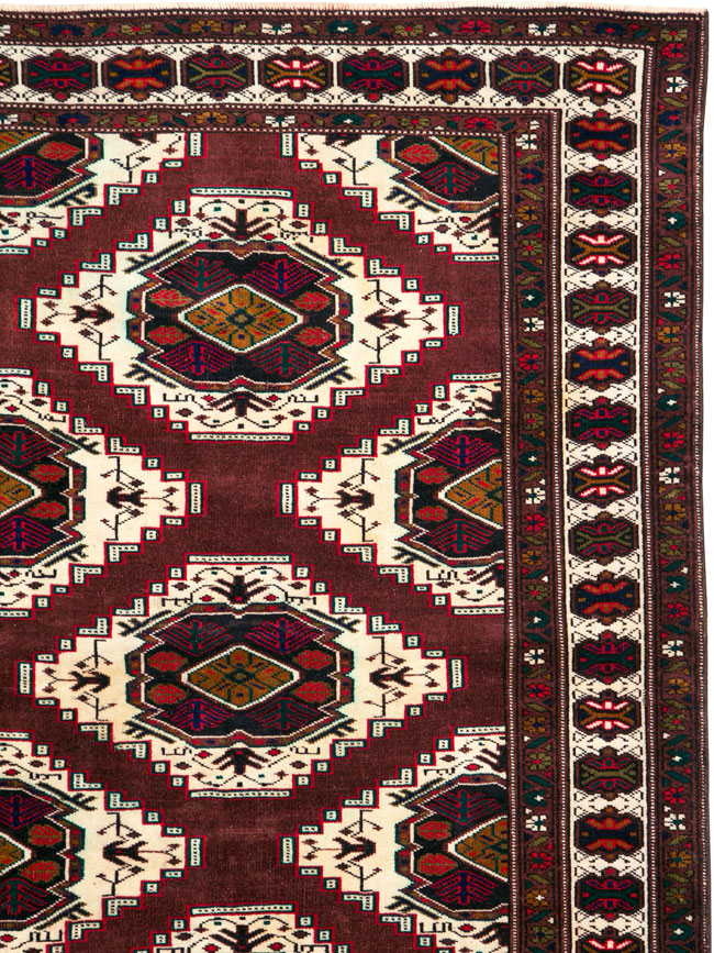 central Carpet - # 104483
