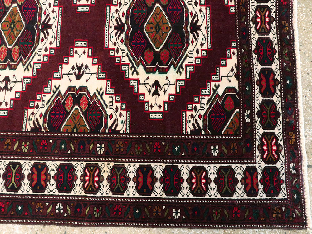 central Carpet - # 104483