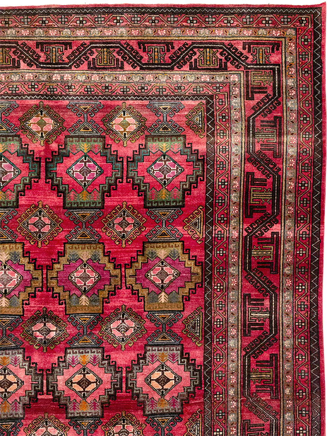 central Carpet - # 107689