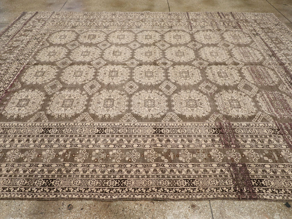 central Carpet - # 107799