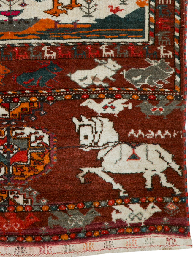 central Rug - # 104558