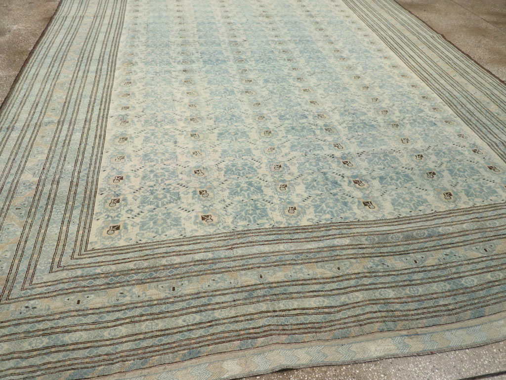 central Rug - # 108418