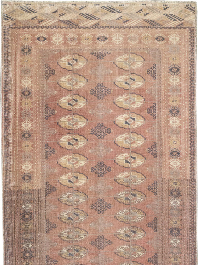 central Runner - # 109487
