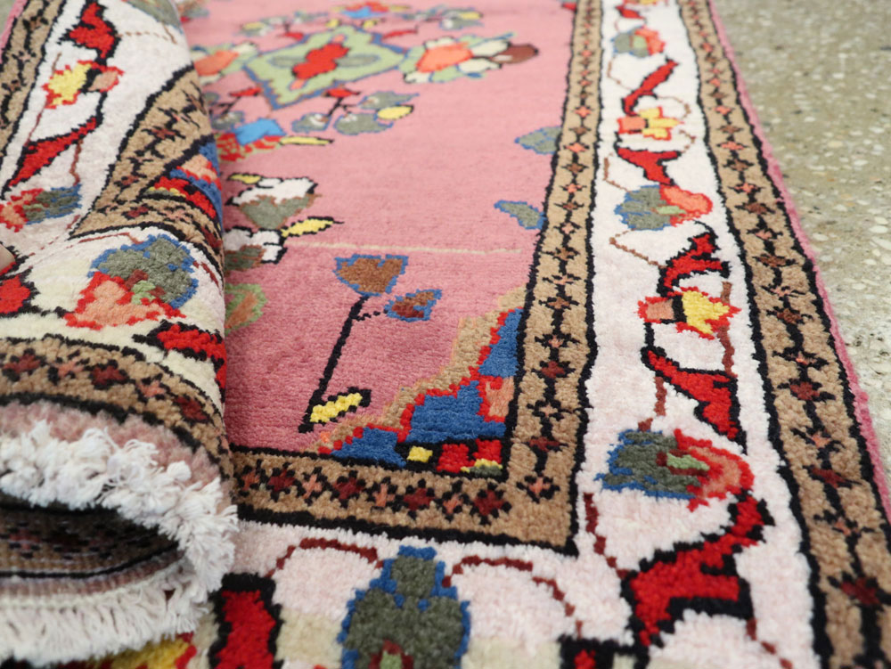hamadan Rug - # 104910