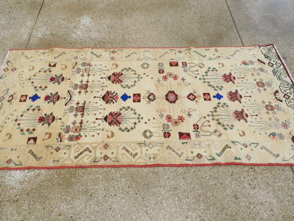 hamdan Rug - # 105018