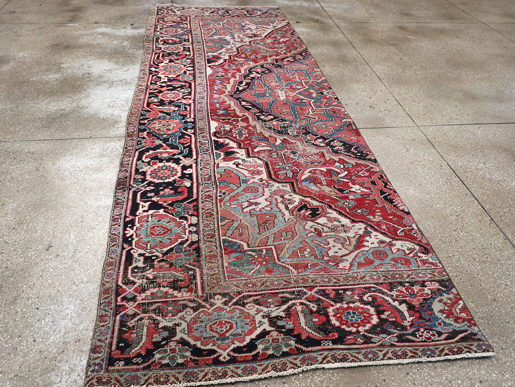 heriz Carpet - # 108911