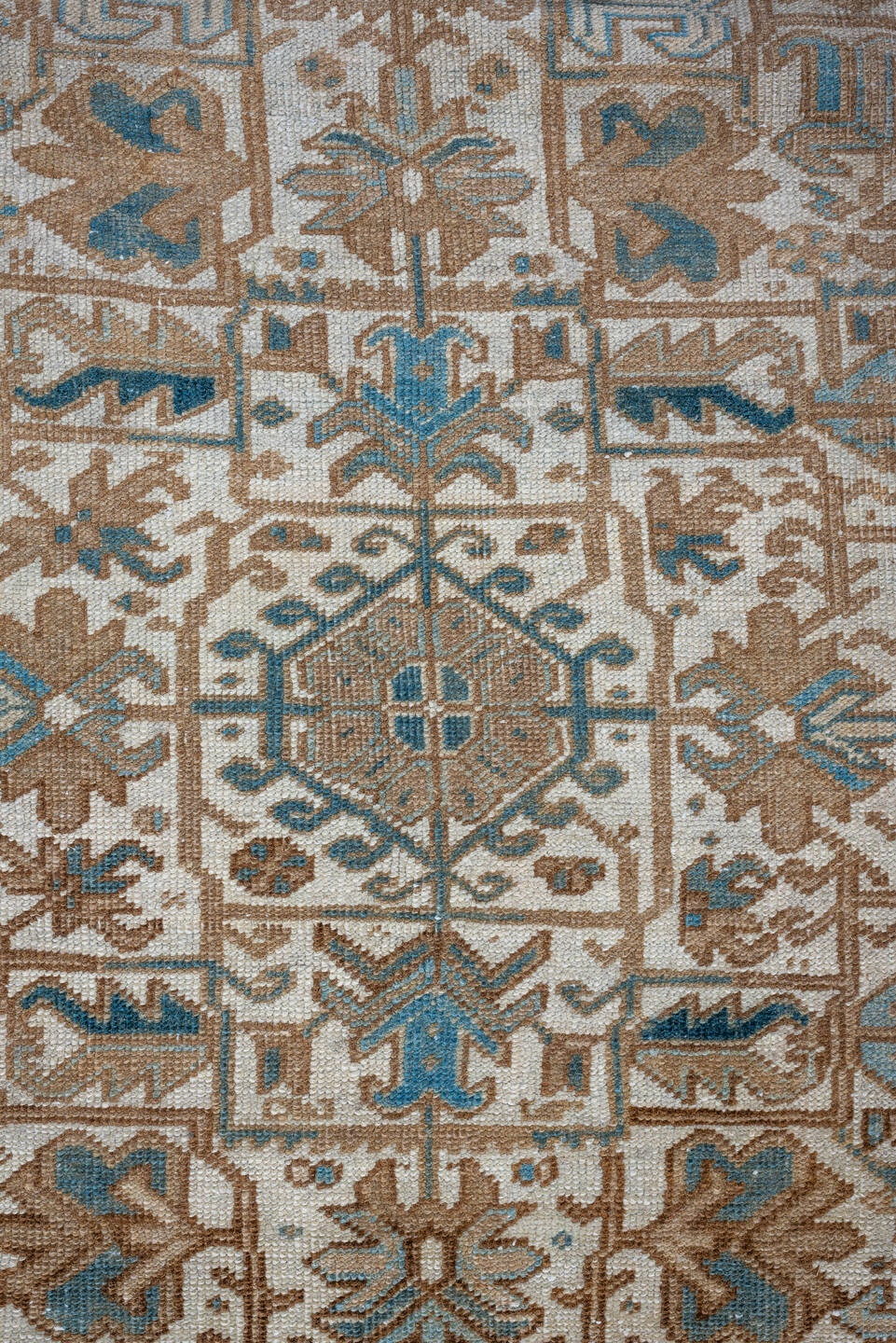 heriz Carpet - # 128596