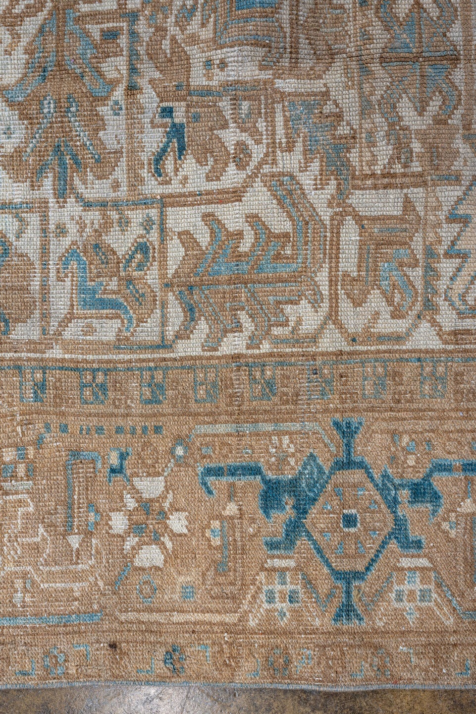 heriz Carpet - # 128596