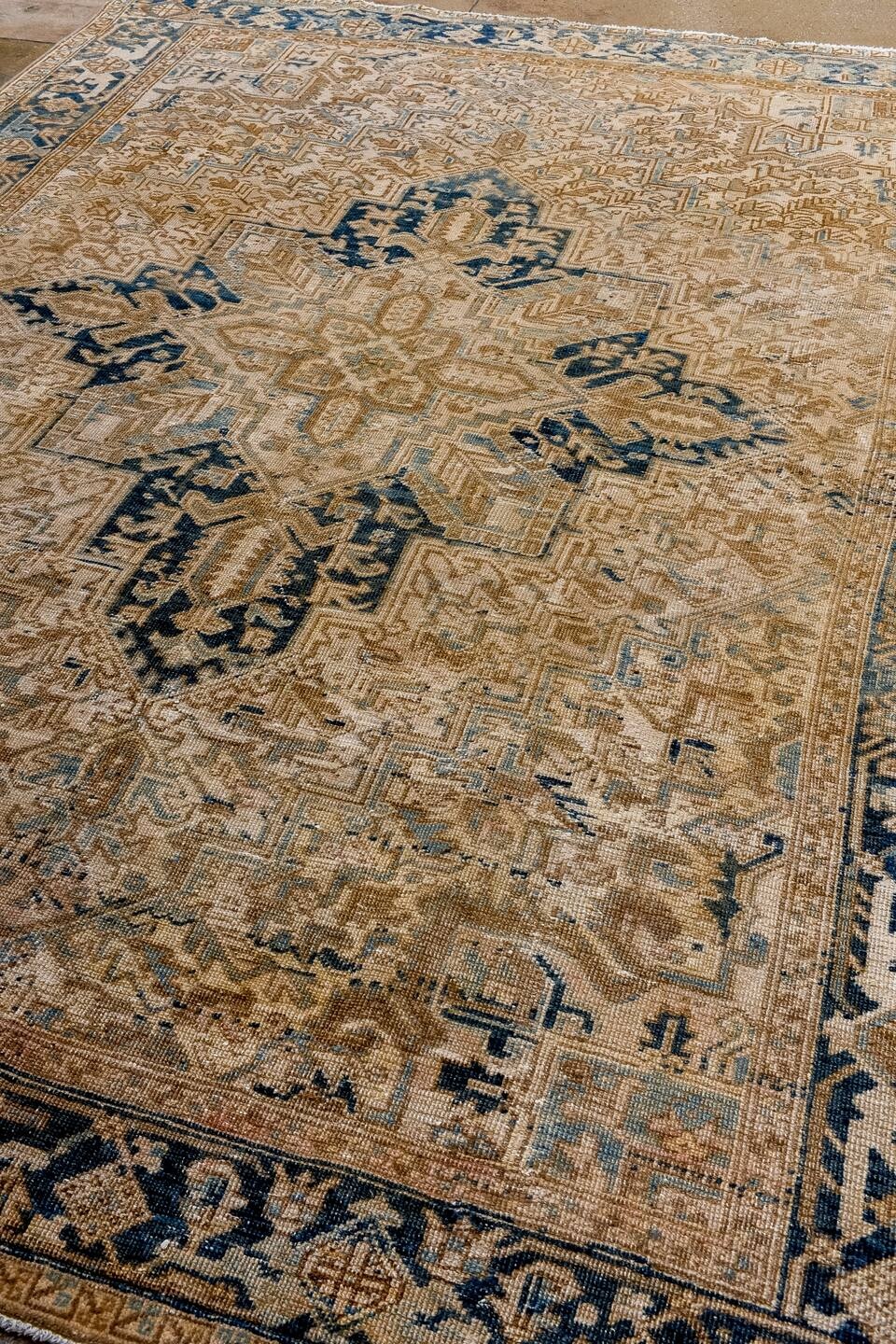 heriz Carpet - # 128993