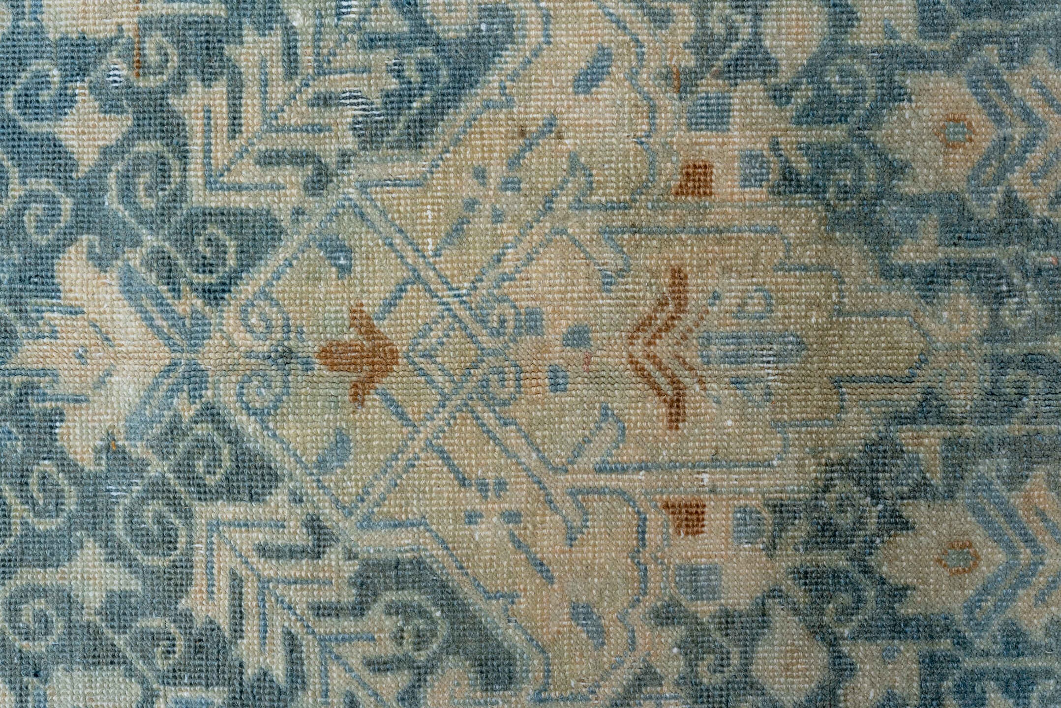 heriz Carpet - # 129072