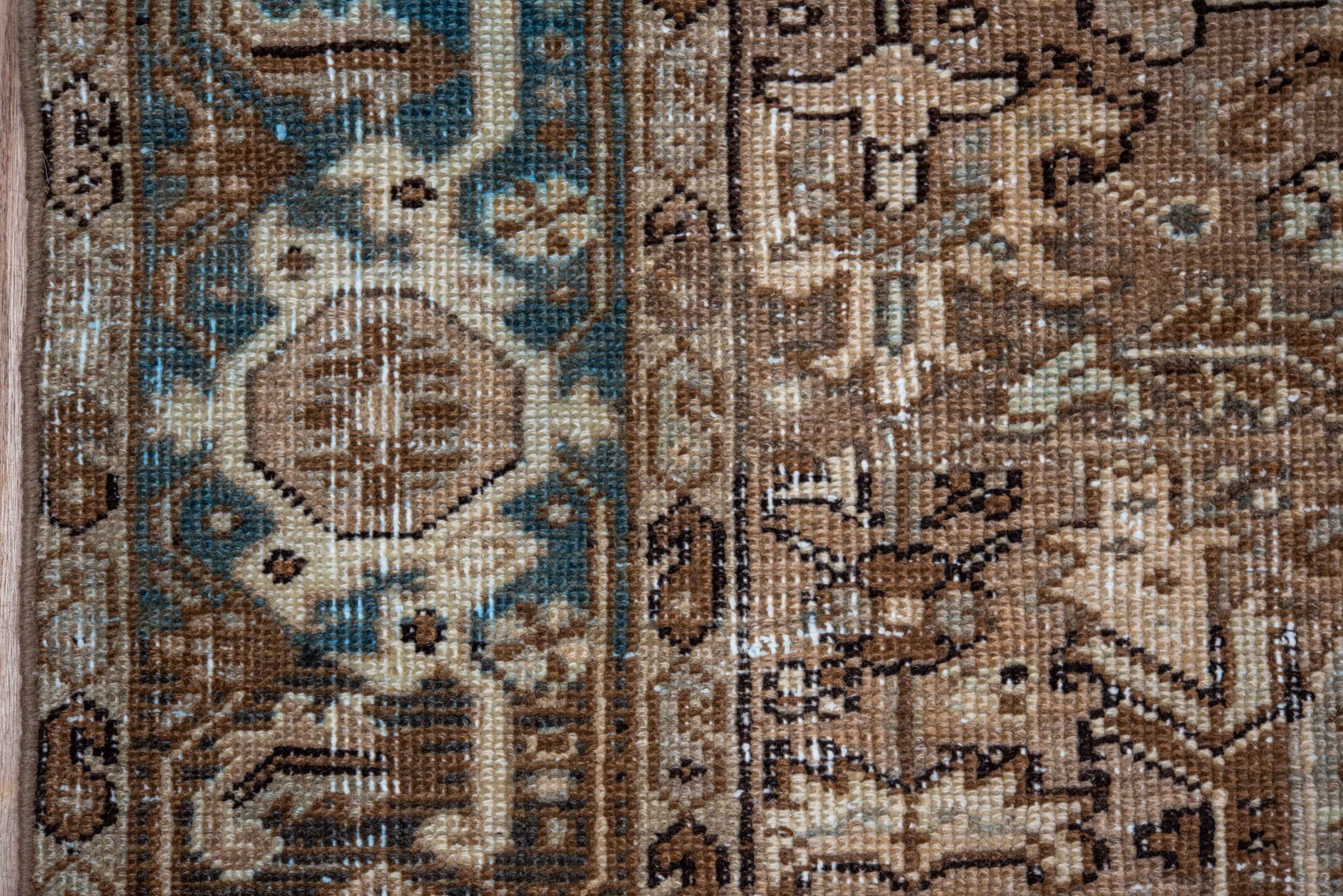 heriz Rug - # 127283