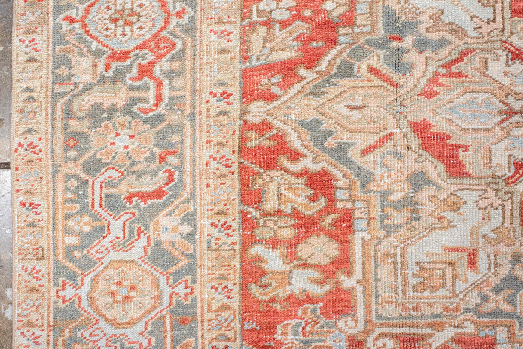 heriz Rug - # 127909