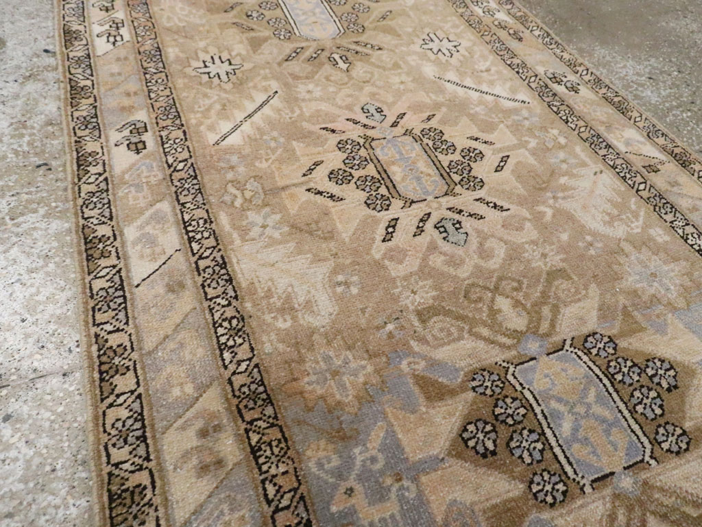 heriz Runner - # 106215