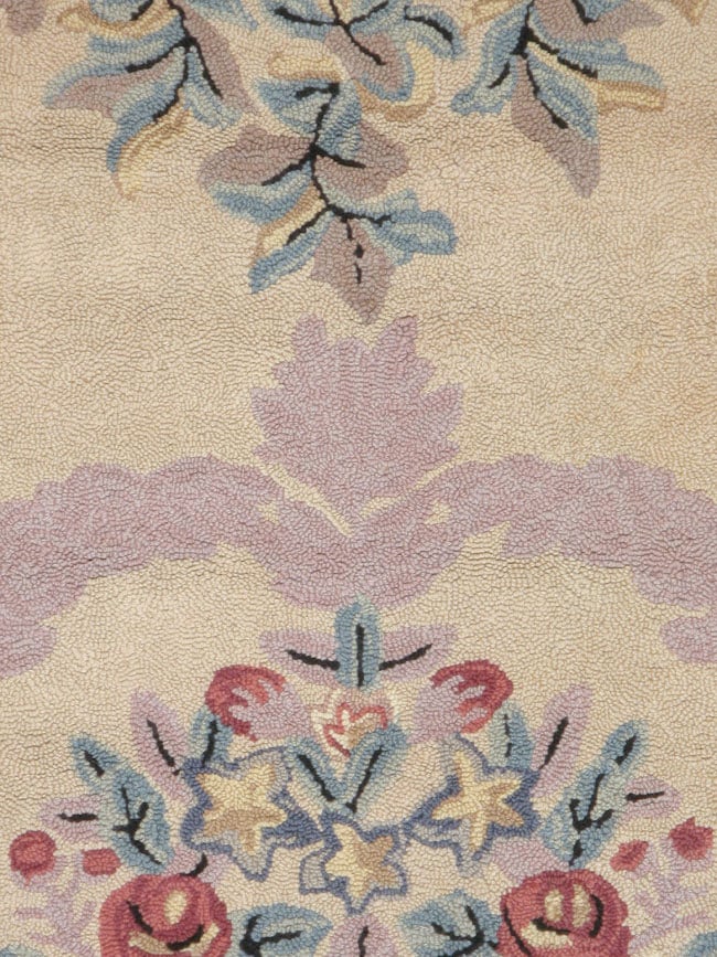 hooked Carpet - # 102847