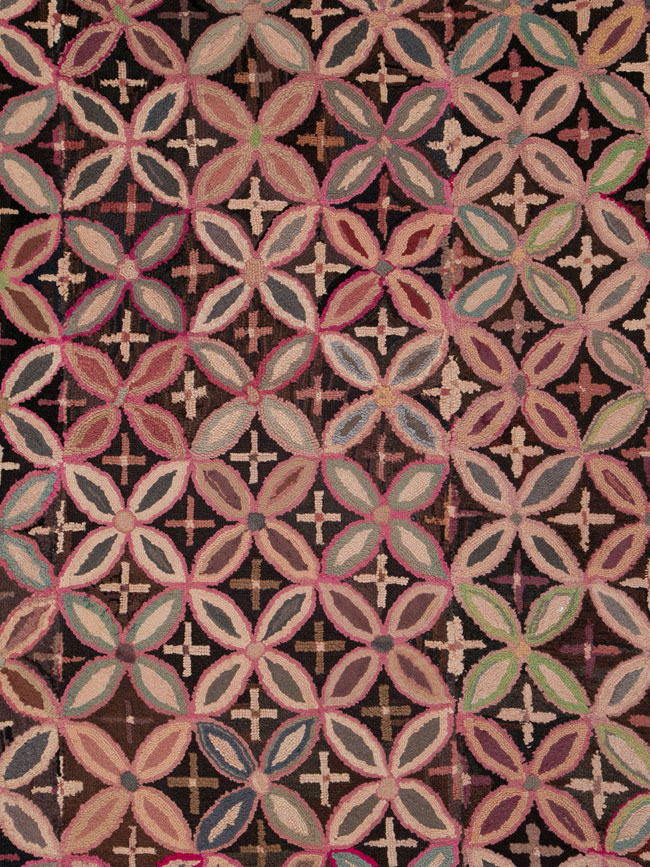 hooked Carpet - # 104339